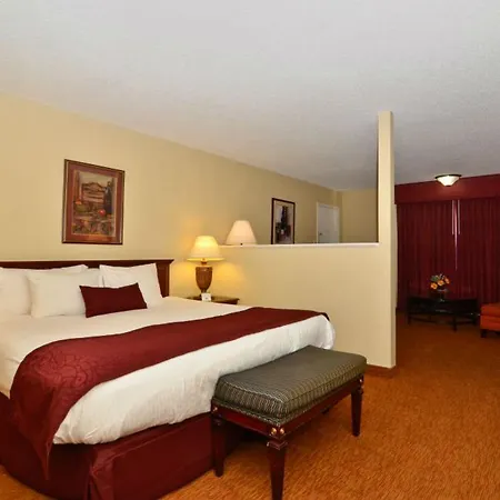 Best Western Pine Springs Inn Ruidoso Downs Room photo
