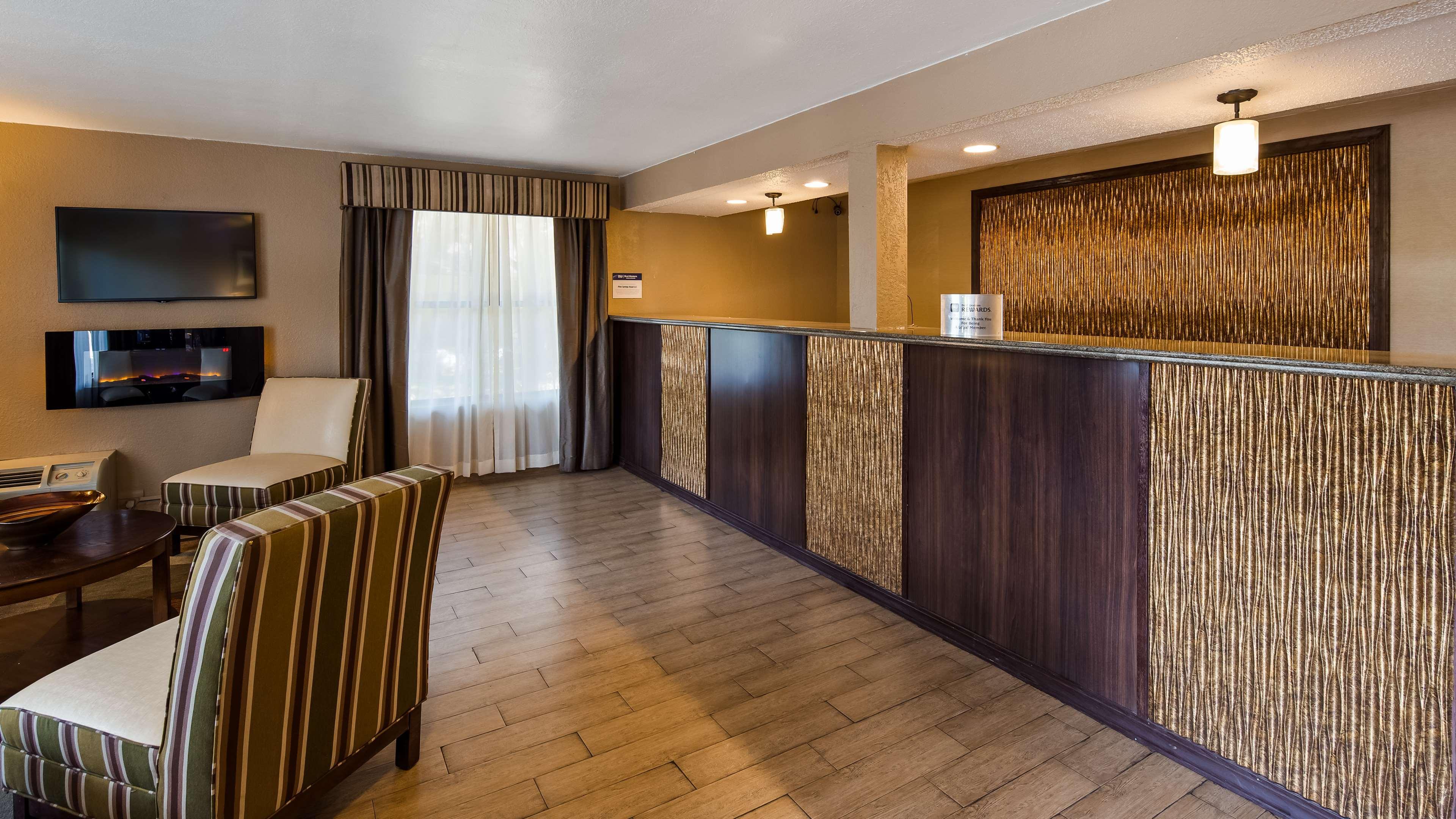 Hotel Western Pine Springs 3*