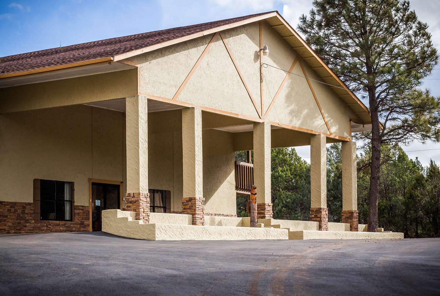 Western Pine Springs 3* Ruidoso Downs