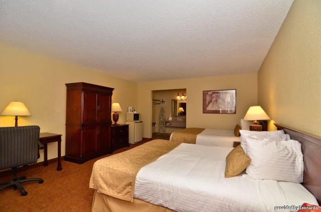 Hotel Western Pine Springs